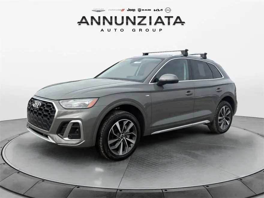 2024 Audi Q5 45 S line Premium photo 1