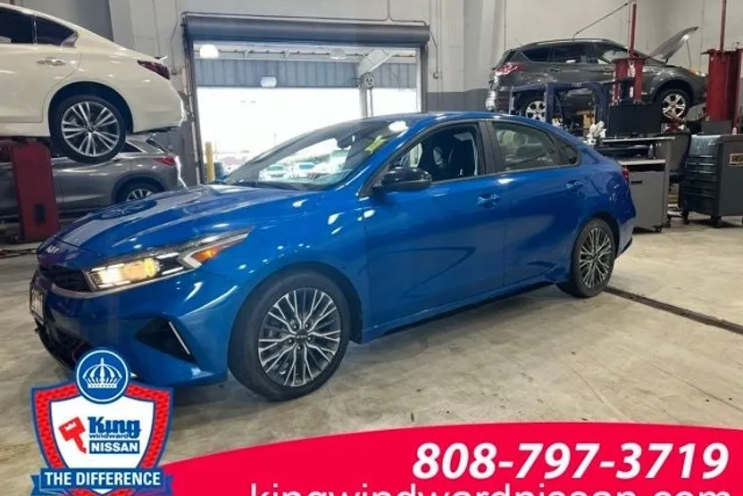 2022 Kia Forte GT-Line photo 1