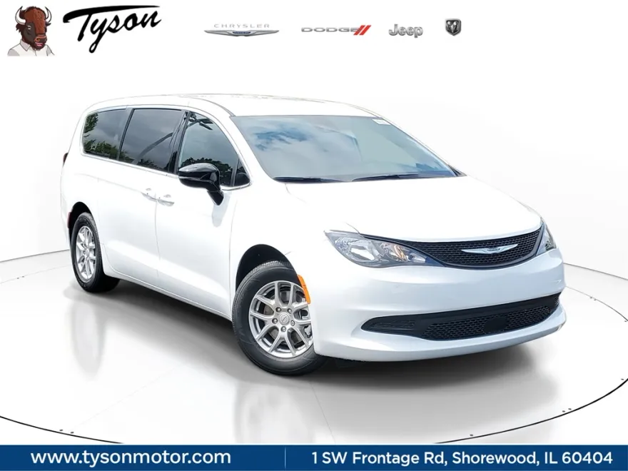 2026 Chrysler Voyager LX photo 1