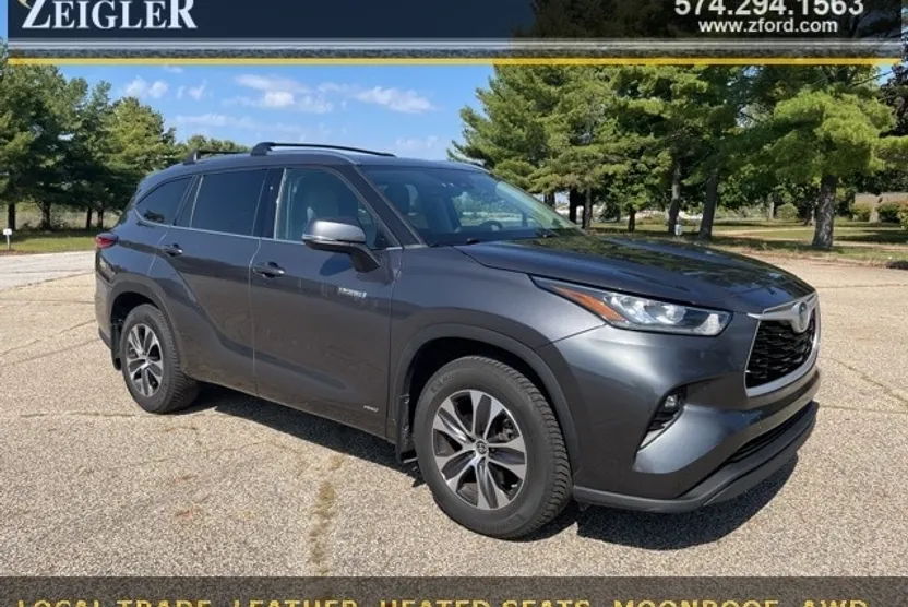 2020 Toyota Highlander Hybrid XLE photo 1