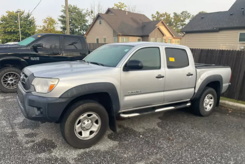 2012 Toyota Tacoma PreRunner Double Cab photo 1