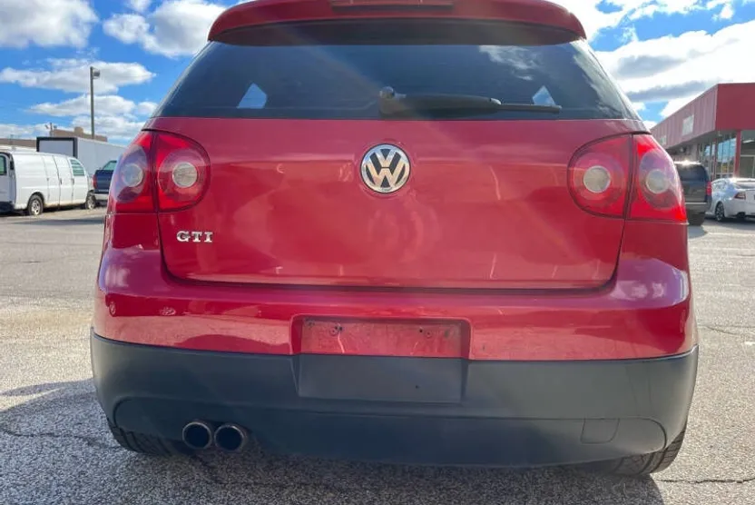 2006 Volkswagen Golf GTI photo 1