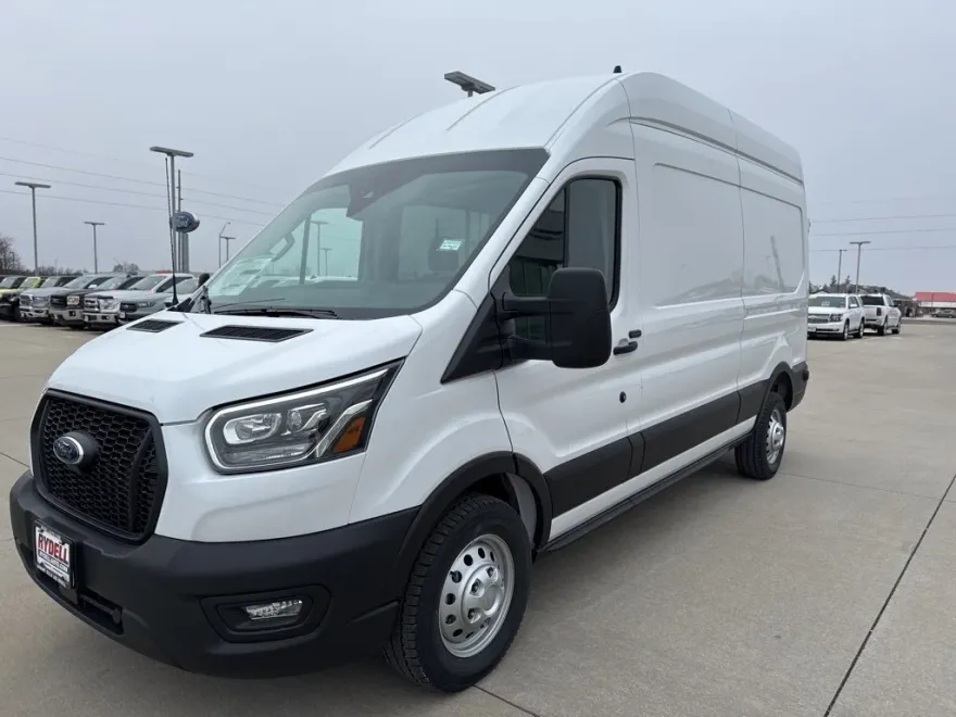 2024 Ford Transit photo 6