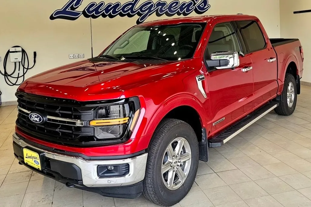 2025 Ford F-150 XLT photo 1