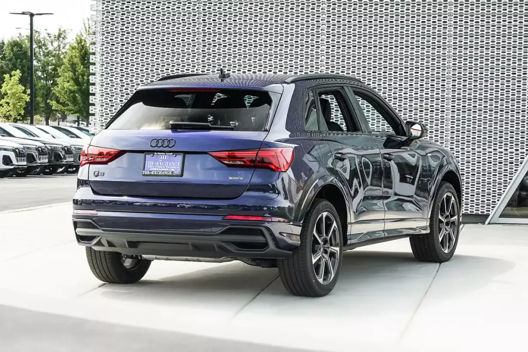 2025 Audi Q3 S line Premium Plus photo 1