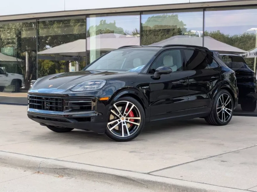 2026 Porsche Cayenne E-Hybrid S photo 1