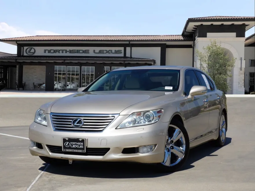 2011 Lexus LS 460 photo 1