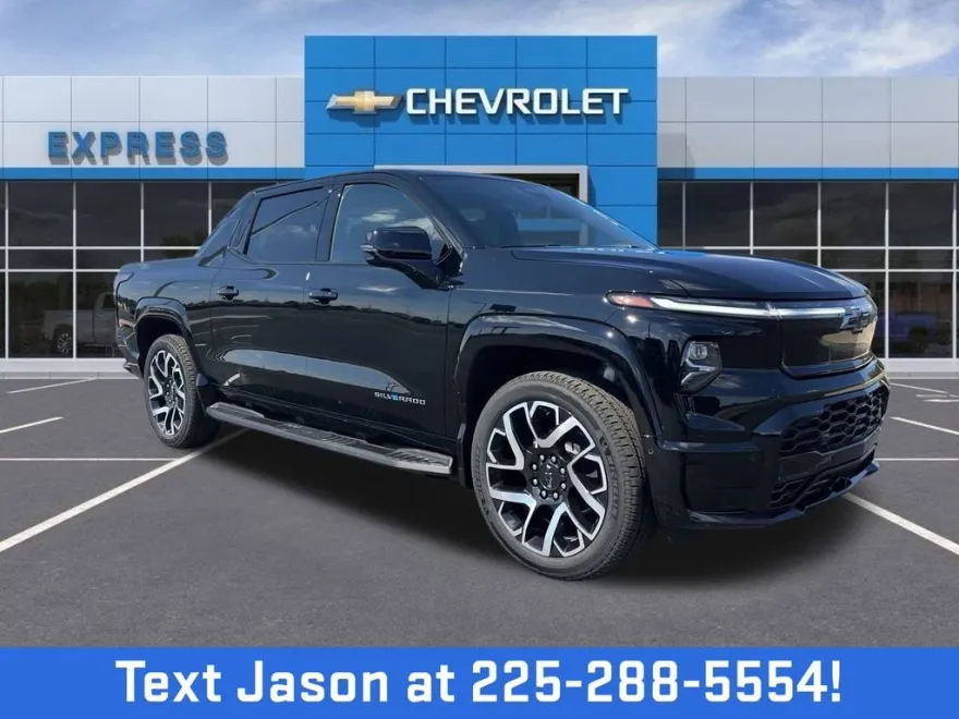 2024 Chevrolet Silverado EV RST photo 1