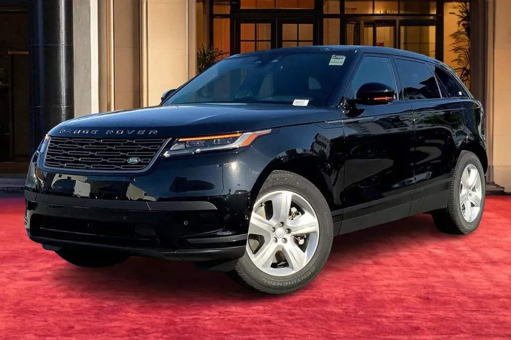 2026 Land Rover Range Rover Velar P250 S photo 1