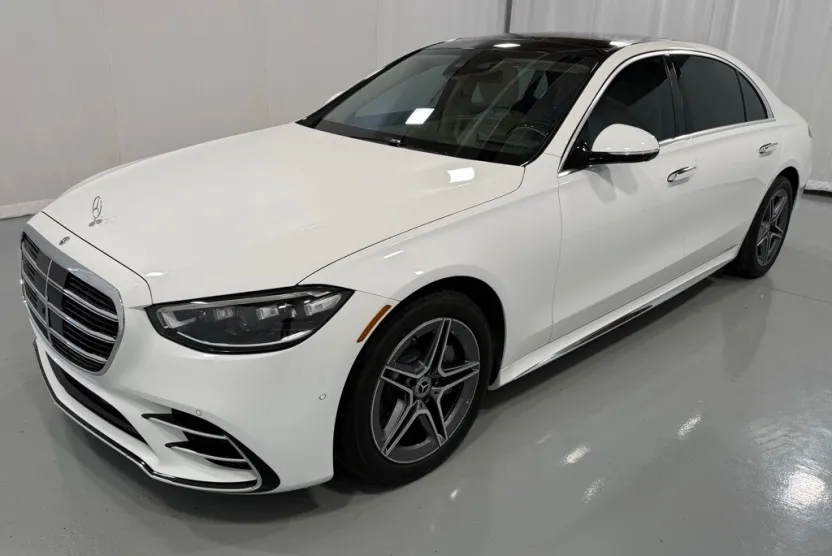 2024 Mercedes Benz S 580 photo 1