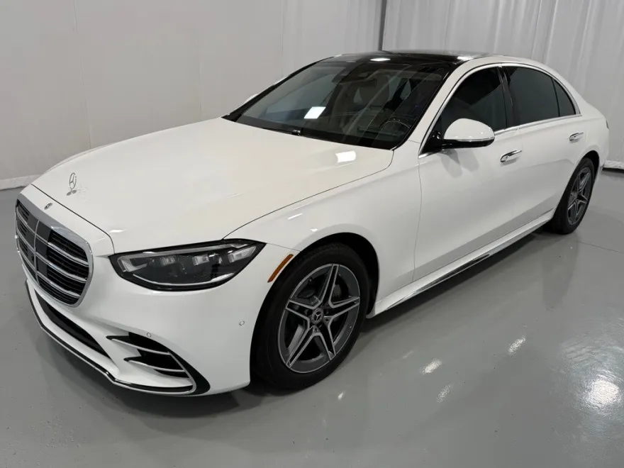 2024 Mercedes Benz S 580 photo 1