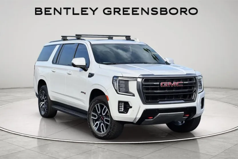 2023 Gmc Yukon XL AT4 photo 1