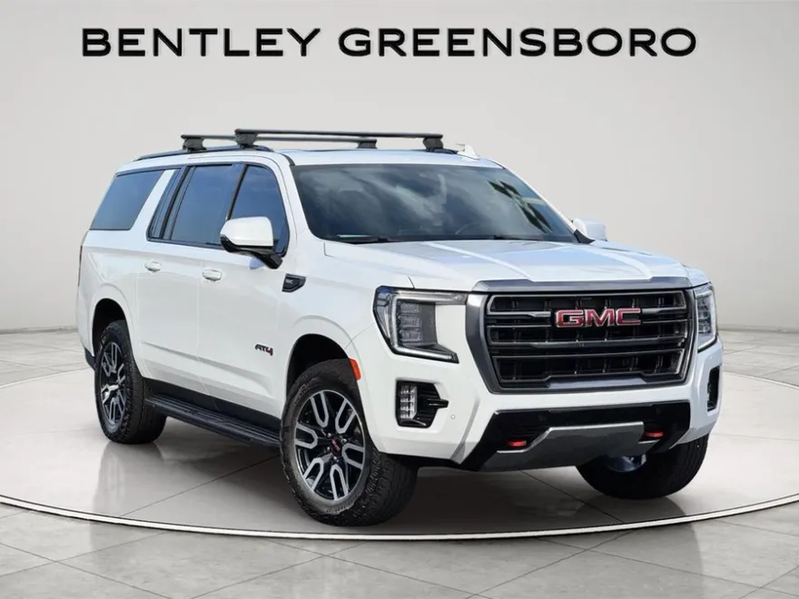2023 Gmc Yukon XL AT4 photo 1