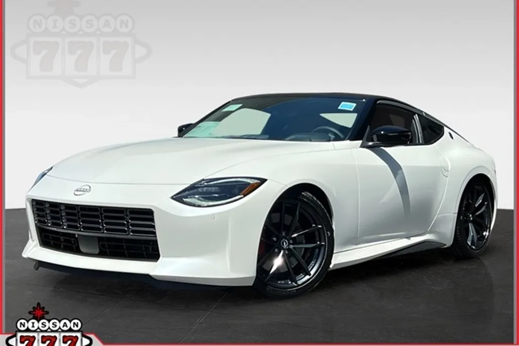 2025 Nissan Z Performance photo 1