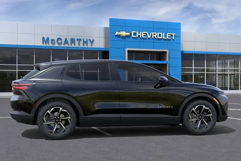 2026 Chevrolet Equinox EV LT photo 1