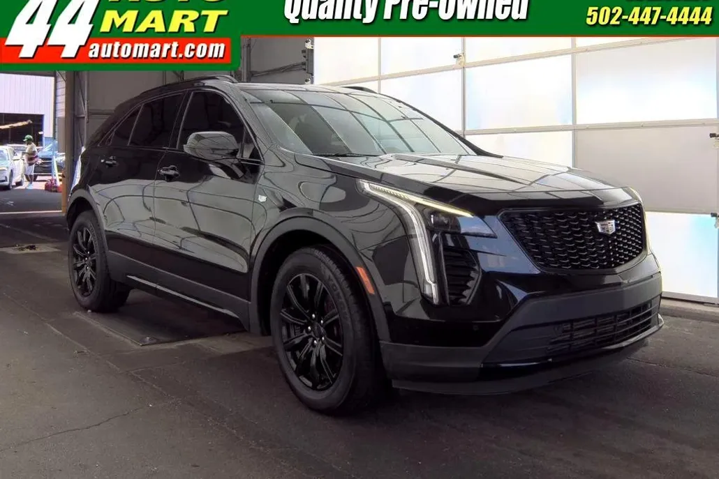 2020 Cadillac XT4 Sport photo 1