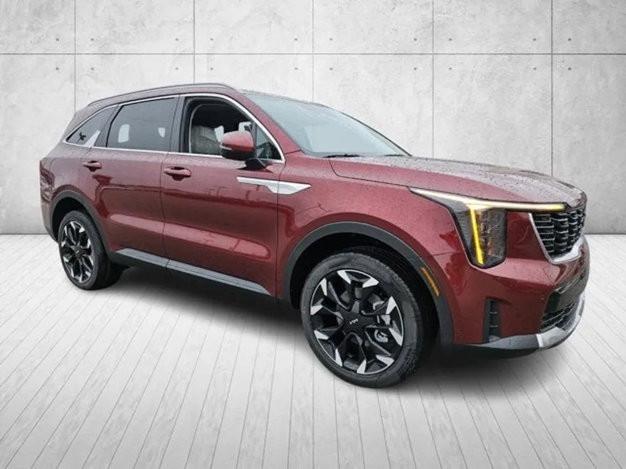 2025 Kia Sorento EX photo 1