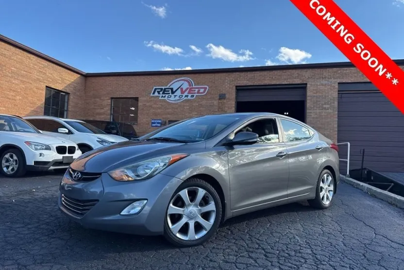 2012 Hyundai Elantra Limited photo 1