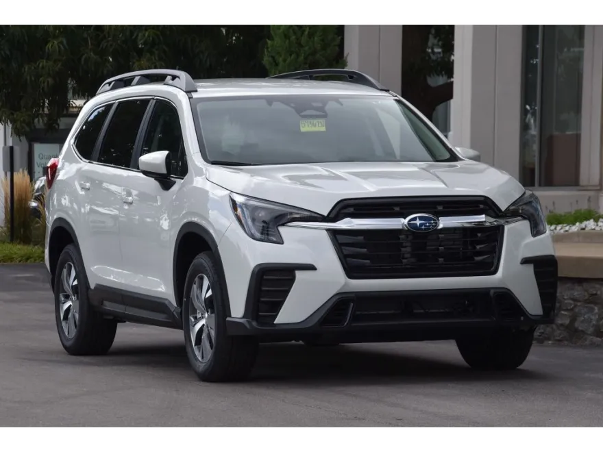 2025 Subaru Ascent Premium photo 1