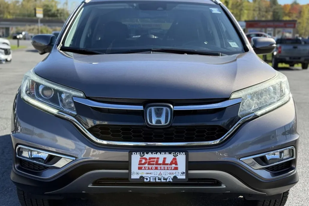 2016 Honda CR-V Touring photo 1
