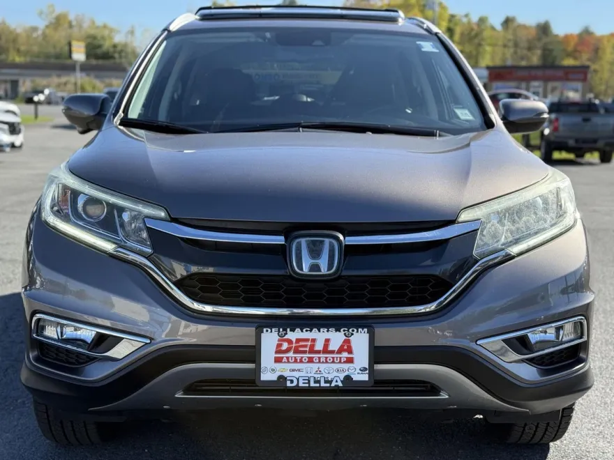2016 Honda CR-V Touring photo 1