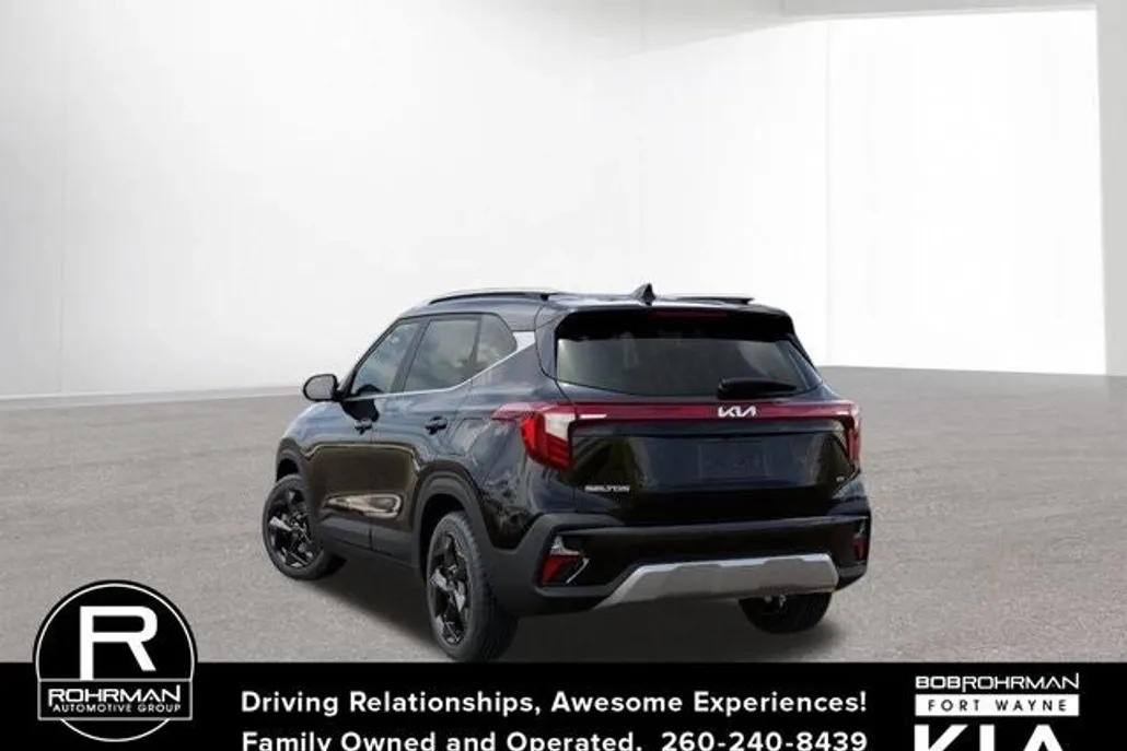 2026 Kia Seltos EX photo 1