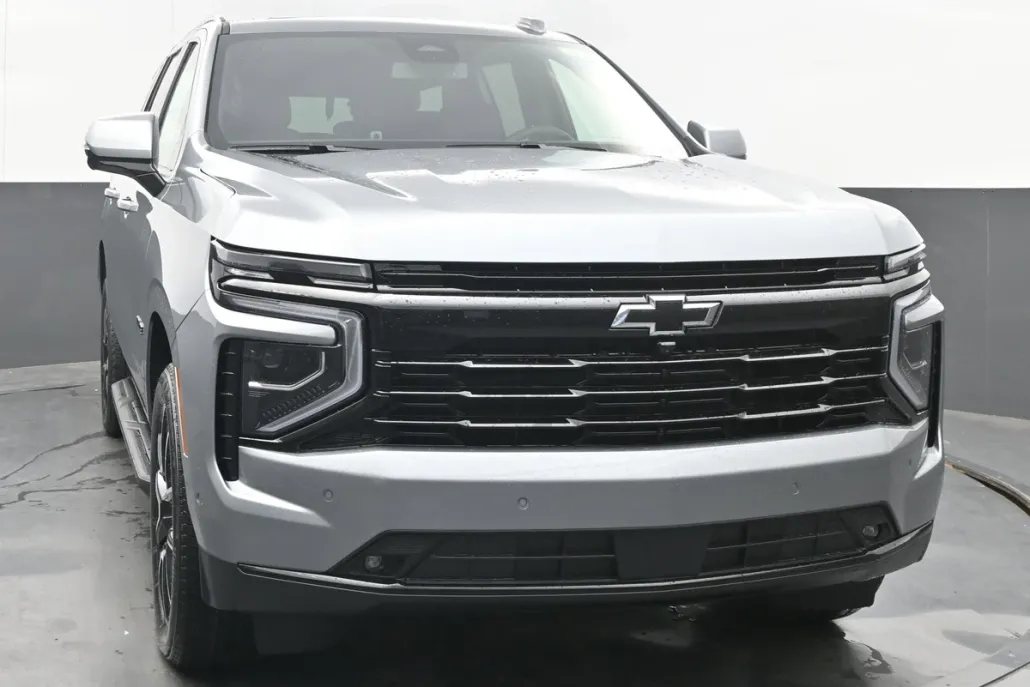 2026 Chevrolet Tahoe RST photo 1