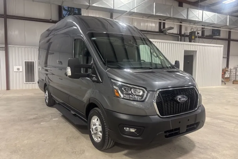 2023 Ford Transit photo 1