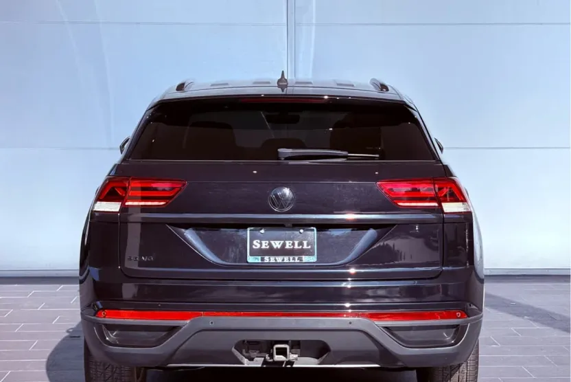 2020 Volkswagen Atlas Cross Sport V6 SE Technology photo 1