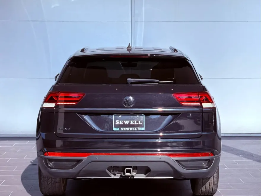 2020 Volkswagen Atlas Cross Sport V6 SE Technology photo 1