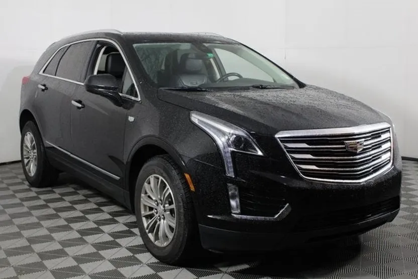 2018 Cadillac XT5 Luxury photo 1