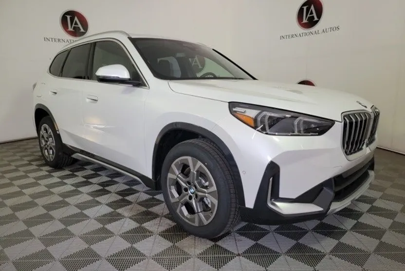 2025 Bmw X1 XDrive28i photo 1