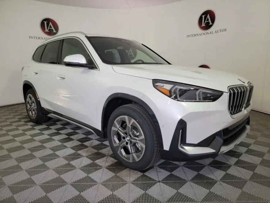 2025 Bmw X1 XDrive28i photo 1