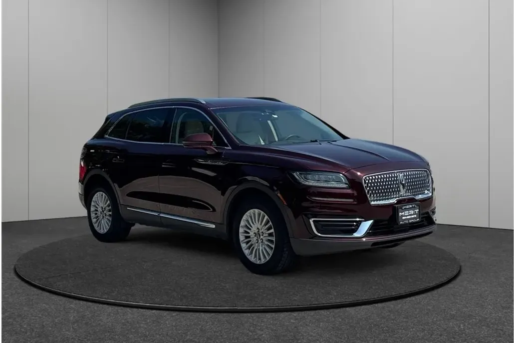 2019 Lincoln Nautilus Premiere photo 1