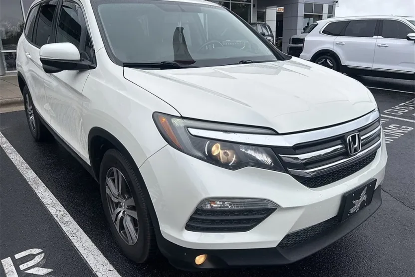 2016 Honda Pilot EX-L photo 1