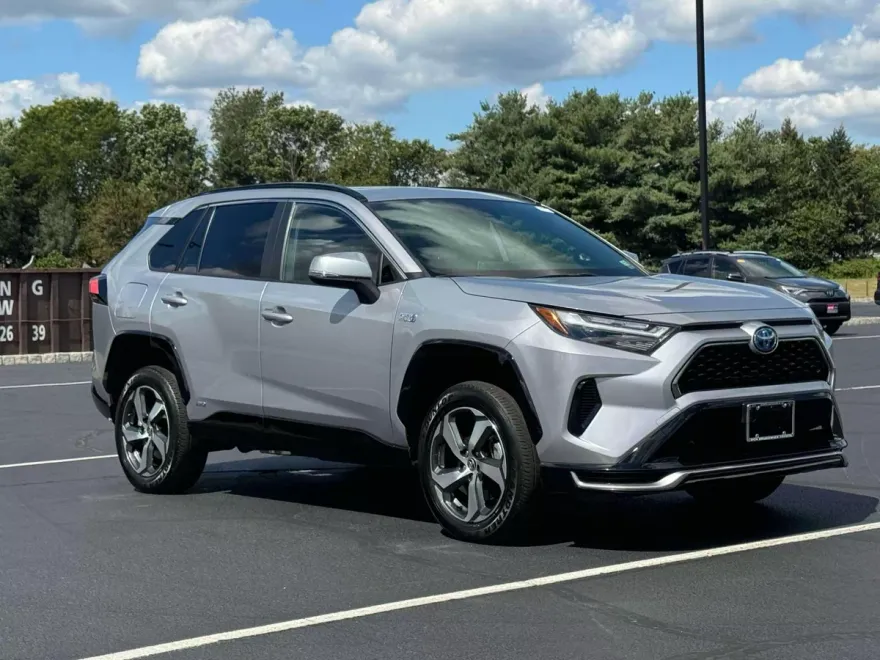 2023 Toyota RAV4 Prime SE photo 1
