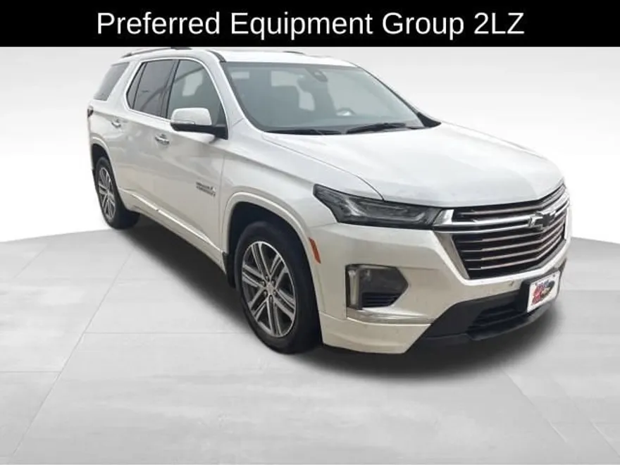 2023 Chevrolet Traverse High Country photo 1