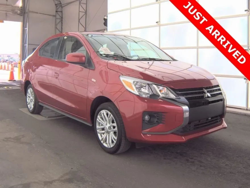 2024 Mitsubishi Mirage G4 LE photo 1