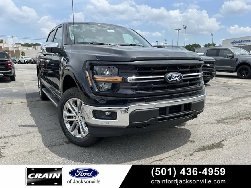 2025 Ford F-150 XLT photo 1
