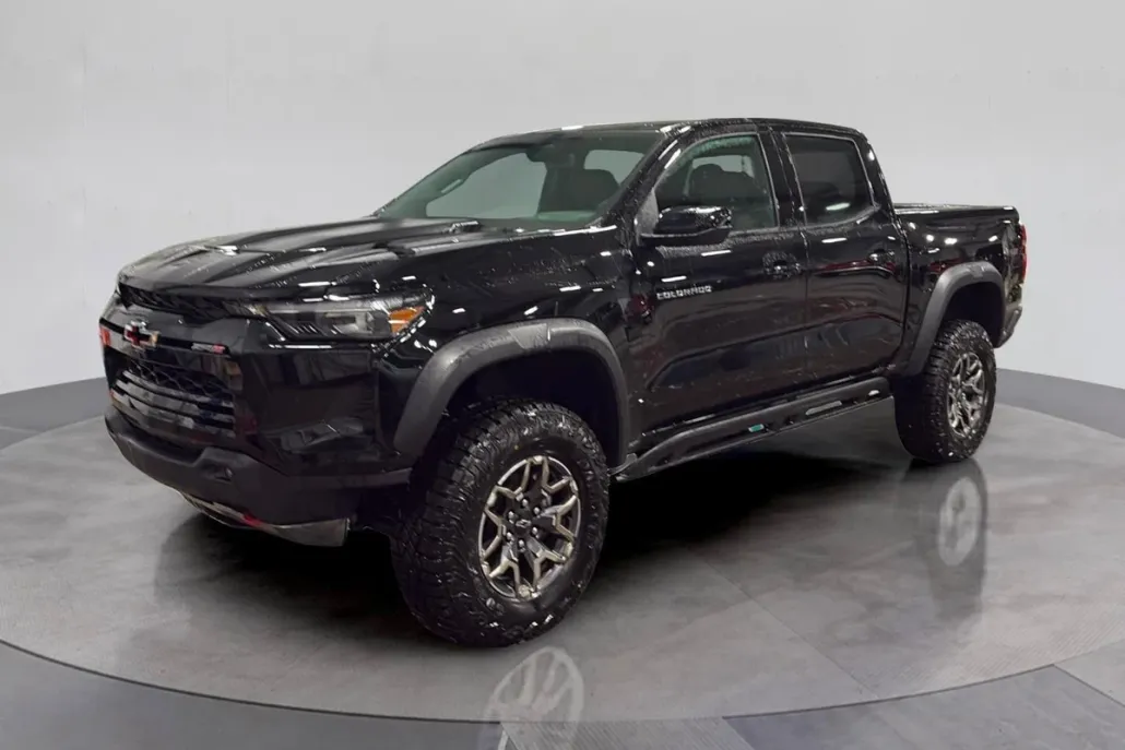 2025 Chevrolet Colorado ZR2 photo 1