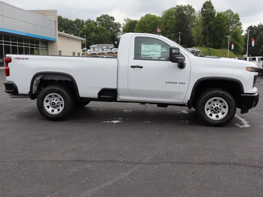 2025 Chevrolet Silverado 2500HD Work Truck photo 1