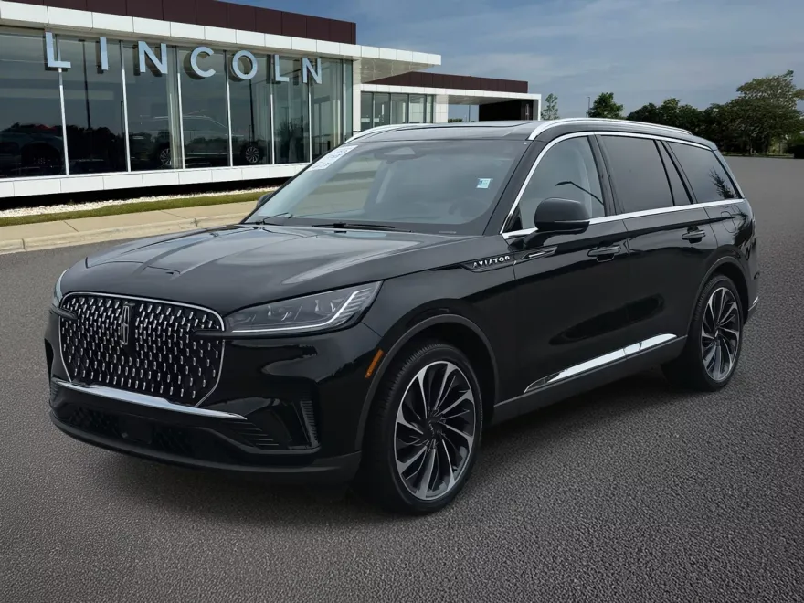 2025 Lincoln Aviator Reserve photo 1