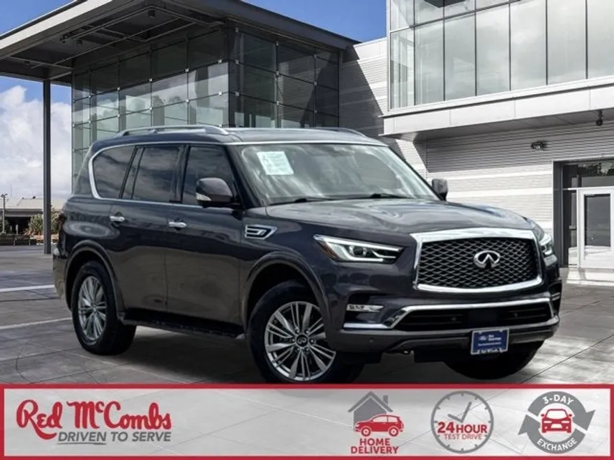 2024 Infiniti QX80 Luxe photo 1