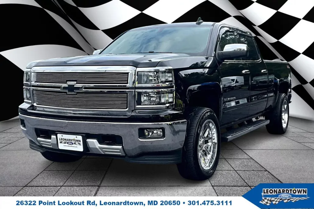 2015 Chevrolet Silverado 1500 LT photo 1