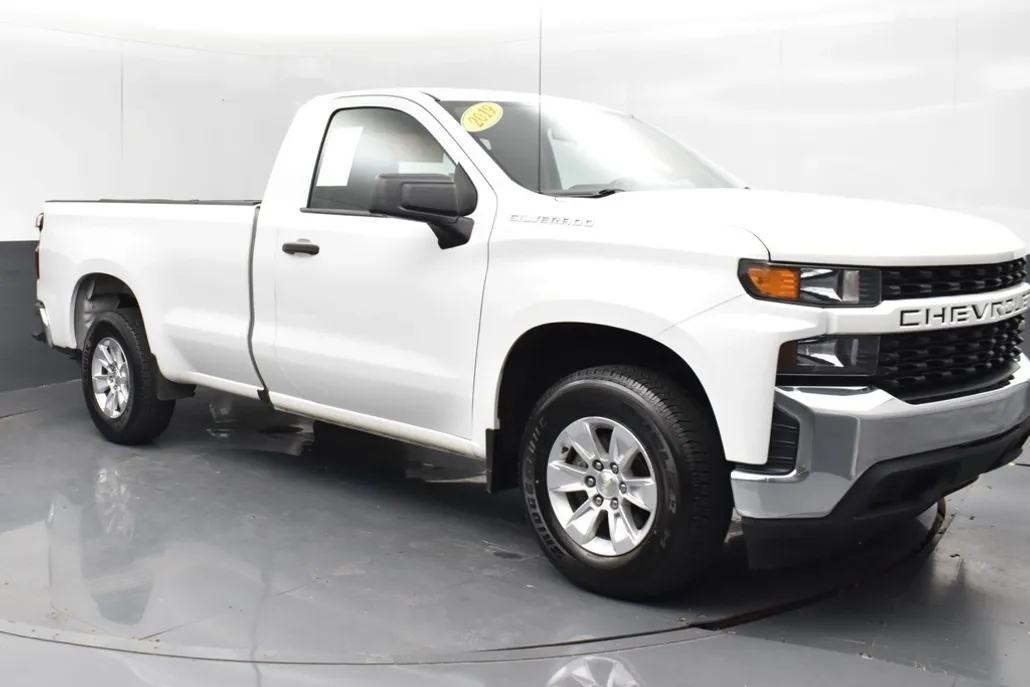 2019 Chevrolet Silverado 1500 photo 1