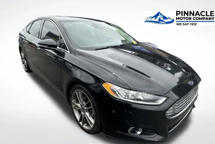 2016 Ford Fusion Titanium photo 1