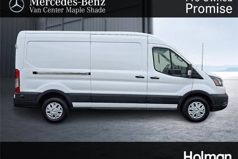 2022 Ford Transit photo 1
