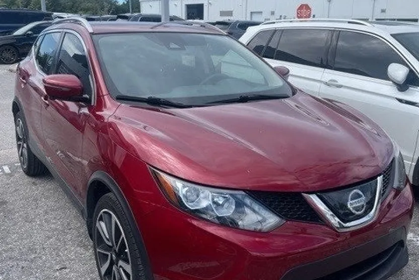 2019 Nissan Rogue Sport SL photo 1