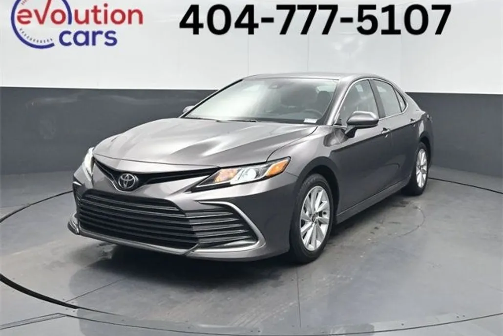 2024 Toyota Camry LE photo 1
