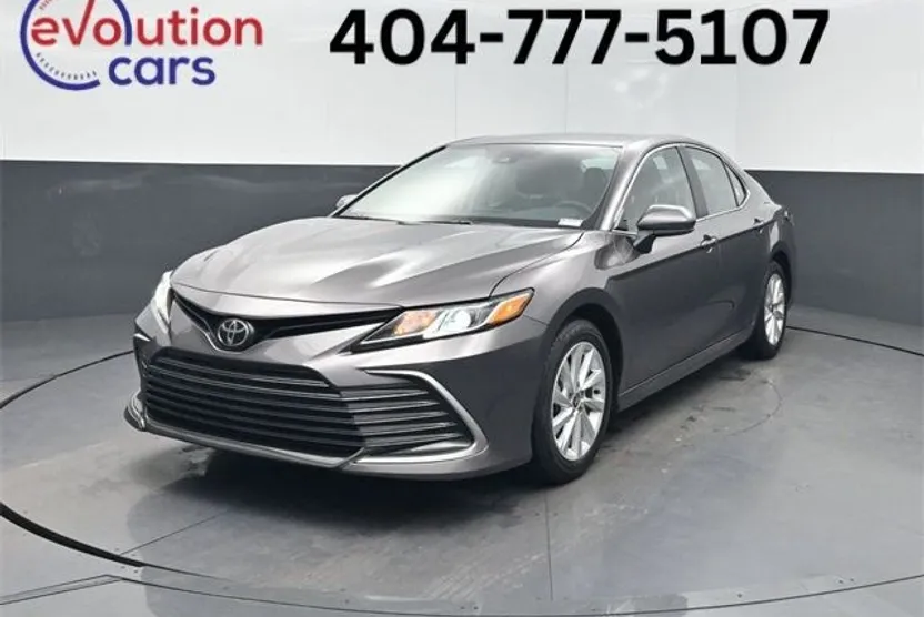 2024 Toyota Camry LE photo 1